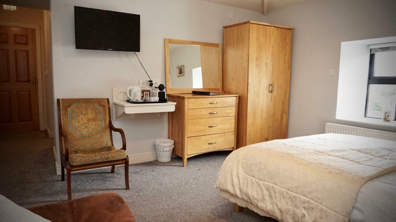 Bed and Breakfast Cartron House Ballinakill  Екстер'єр фото