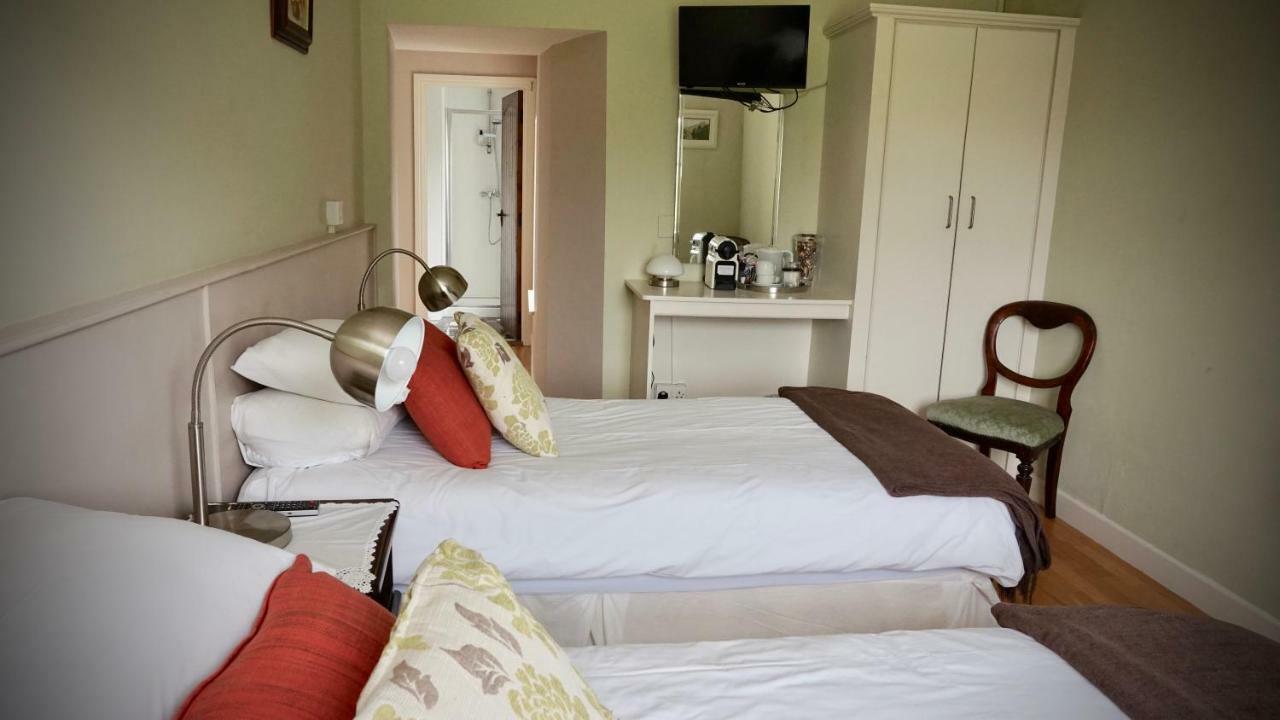 Bed and Breakfast Cartron House Ballinakill  Екстер'єр фото